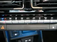 Renault 4 comfort range Techno 52 kWh |  Rijdende demonstratie auto | Vraag naar de actuele kilometerstand |