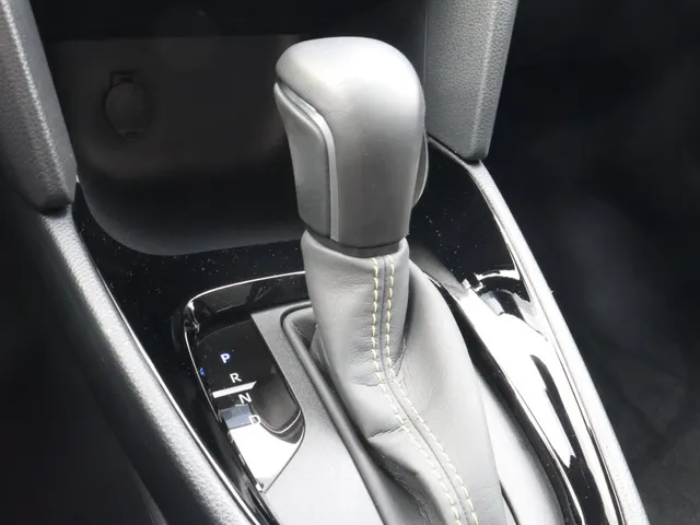 Toyota Yaris Cross 1.5 Hybrid Explore | Stoelverwarming | Parkeersensoren | Carplay