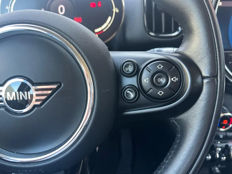 MINI Countryman 1.5 Cooper Chili | Harman & Kardon | Elektrische Stoelverstelling | Automatische Achterklep | Camera | Navi | Parkeersensoren | Cruise & Climate Control | 12 Maanden BOVAG Garantie