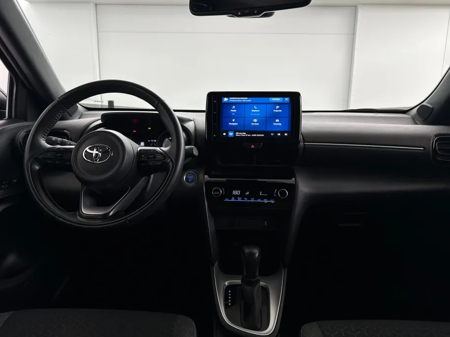 Toyota Yaris Cross 1.5 Hybrid Dynamic | Navigatie | 17'' L.M. Velgen | Adaptieve Cruise Control