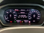 Audi Q4 e-tron 40 82 kWh 150kW/204PK · Leder · Stoelverwarming · Parkeersensoren · Garantie t/m 30-03-2026 of 90000km.