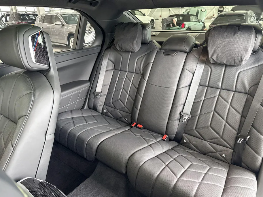 BMW i7 eDrive50 Privilege Edition M Sportpakket Pro