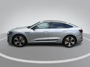 Audi e-tron Sportback 50 Quattro 313pk S Edition 71 kWh · Panoramadak · 360 Camera · Luchtvering · Virtual Mirrors · Elek. Stoelen · Keyless ·