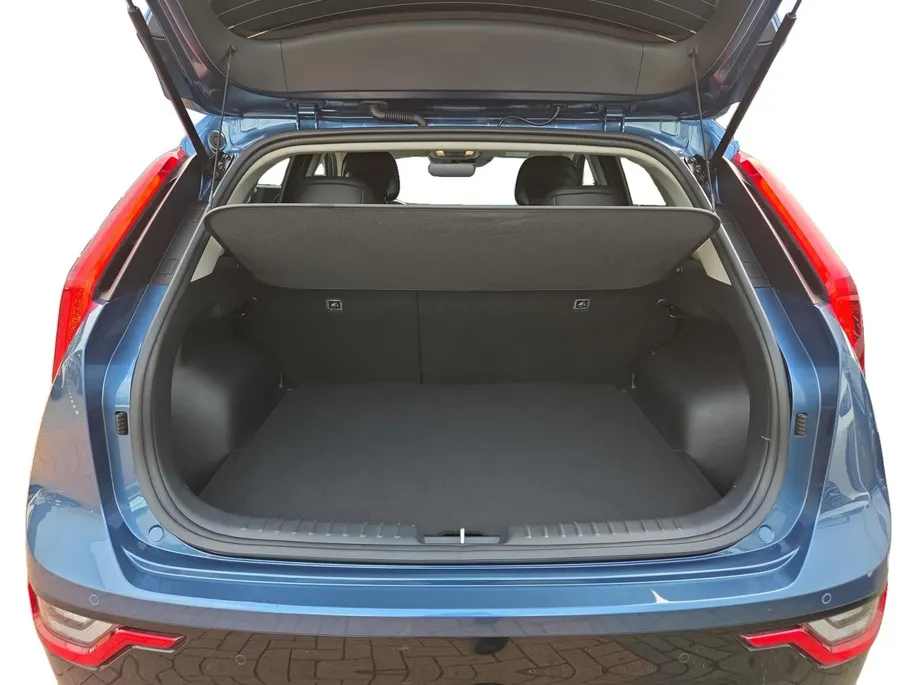 Kia Niro EV Edition Advanced 64.8 kWh Accu 100% | 1e Eigenaar | Dealer onderhouden | Cruise Control Adaptief | Stoelverwarming | Camera | Apple Carplay & Android Auto | Leder | Fabrieksgarantie t/m 28-3-2031 + 3x 1 jaar* | NAP