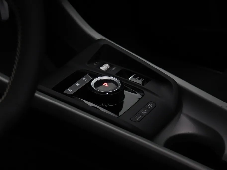Alfa Romeo Tonale Ibrida Plug-In Q4 270 PK Sport Speciale | Pano | LED | Harman |