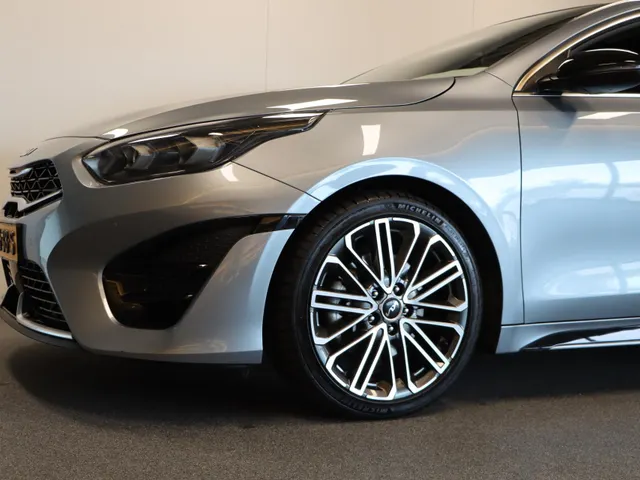 Kia ProCeed 1.5 T-GDi GT-PlusLine Afneembare trekhaak