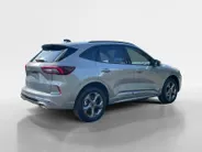 Ford Kuga 2.5 PHEV ST-Line | Uit Voorraad Leverbaar!! | Inkl. Trekhaak | 18 inch lichtmetalen velgen | Sportieve 'ST-Line' bodykit | Electrische Voorruit verwarming |