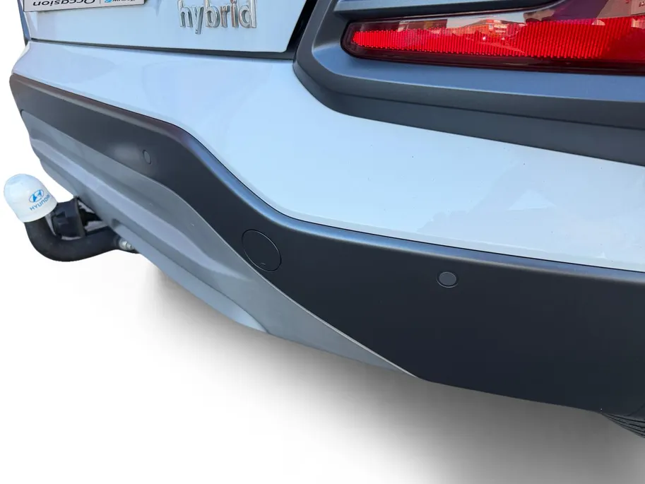 Hyundai Kona 1.6 GDI HEV Premium 105PK AUTOMAAT | Navigatie | Trekhaak| Two Tone| Climate Control| Stuur verwarming| Stoel verwarming|