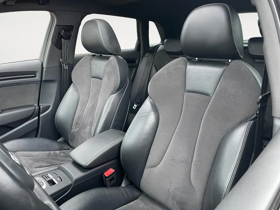 Audi S3 Sportback 2.0 TFSI quattro Pro Line Plus *Automaat*Navigatie*Schuif/Kanteldak*LED*LM.Velgen. IN ZEER NETTE STAAT!