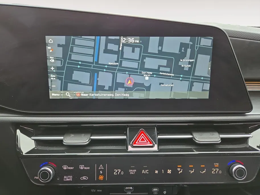 Kia Niro 1.6 GDi Hybrid ExecutiveLine Meest luxe uitvoering | Dealer onderhouden | Schuif-/kanteldak | Cruise Control Adaptief | Dodehoek Detectie | Head up Display | Stoelverwarming en Ventilatie | Harman/Kardon | Android & Carplay | NAP