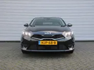 Kia Ceed Sportswagon 1.5 T-GDi DynamicPlusLine | Stoel- & stuurverwarming | Camera | Clima | Cruise adapt. | LED | Navi | Elek. achterklep | 16' LM |