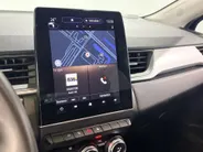 Renault Captur 145PK E-Tech Hybrid Intens Automaat | Camera | Parkeersensoren | Apple Carplay/Android Auto | Navigatie | Climate Control | Cruise Control | Lichtmetalen Velgen | Licht & Regensensor |