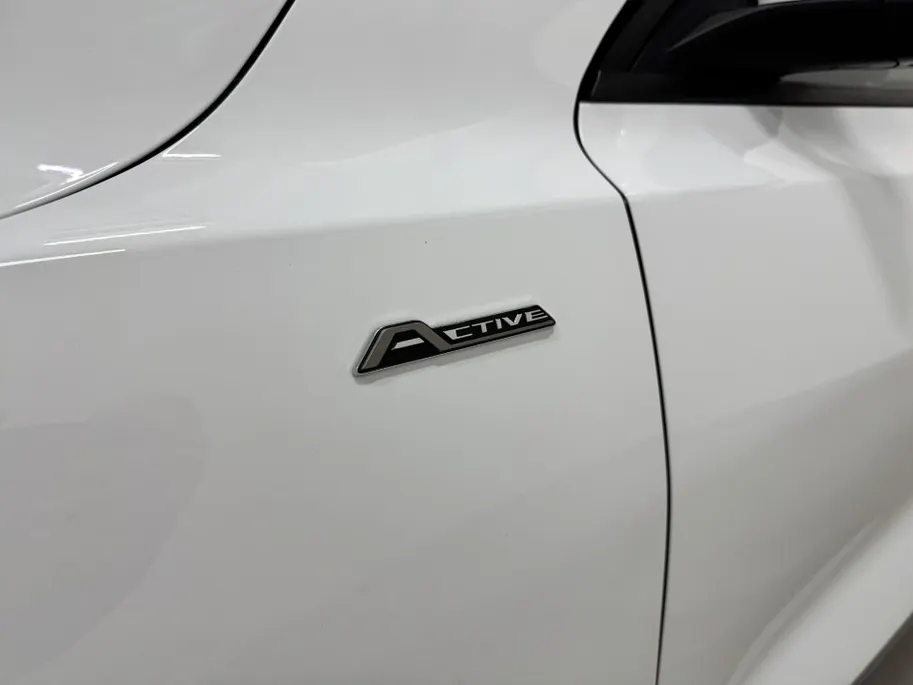 Ford Focus 1.0 EcoBoost Hybrid Active 125 PK | Automaat | Winterpack | Apple Carplay - Android Auto |  Full LED | Keyless Entry & Start |