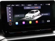 SEAT Leon 1.4 TSI eHybrid PHEV 204pk DSG FR Business Intense · Camera · Stuur- & Stoelverwarming · Parkeer assistent · Apple/Android Car Play · Sportstoelen ·