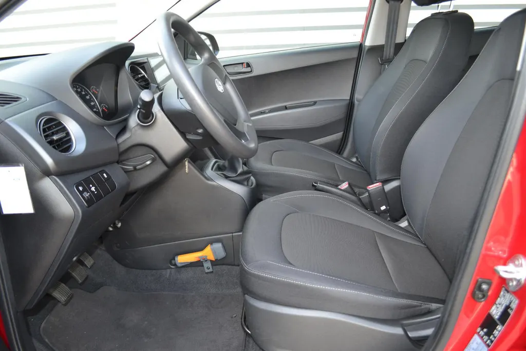 Hyundai i10 1.0 I-MOTION|AIRCO|CARPLAY|30.571KM