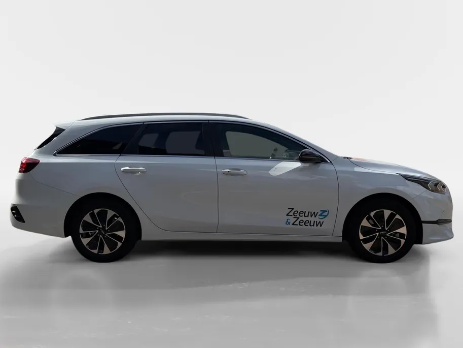 Kia Ceed Sportswagon 1.0 T-GDi Design Edition | NAVI | *JBL SOUND | APPLE CARPLAY / ANDROID AUTO | CAMERA | NAVI | JBL SOUND | LAGE KM-STAND | STUUR/ STOELVERWARM. | FABRIEKSGARANTIE T/M 2035 |