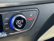 Audi Q5 Sportback 50 TFSIe 220kW/299PK S Line · Panoramadak · Camera · Apple/Android Car Play · Stoelverwarming · Drive select · Leder/stof