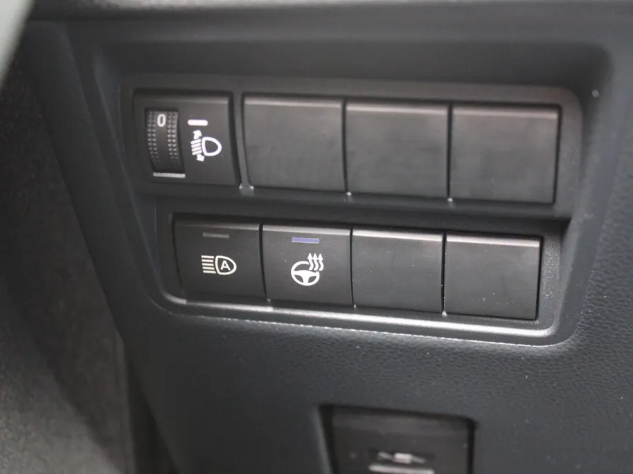 Mazda 2 Hybrid 1.5 Agile | Comfort pakket | 15' LM | Stuur/-stoelverwarming | Carplay | Cruise adapt. |