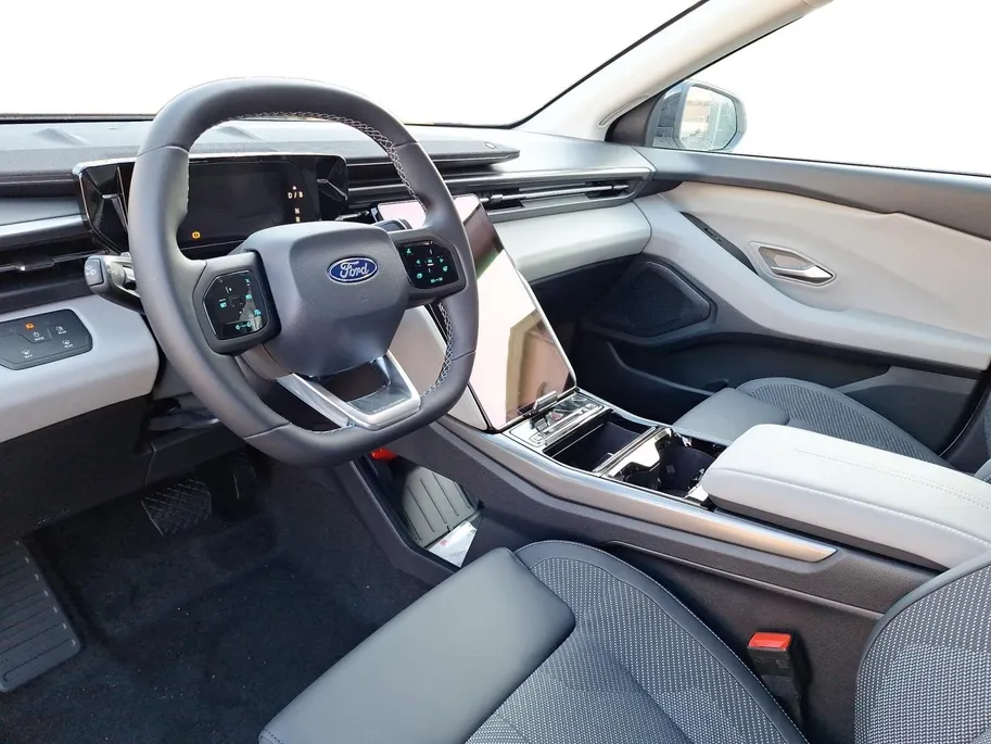 Ford Explorer Select Extended Range RWD 77 kWh | Driver Assistance Pack | Comfortpack 1 | 360Camera | Adaptive Cruisecontrol | Dodehoekdetectie | El. Achterklep | Head-up Display | 19' Lichtmetaal | Nieuw te bestellen |