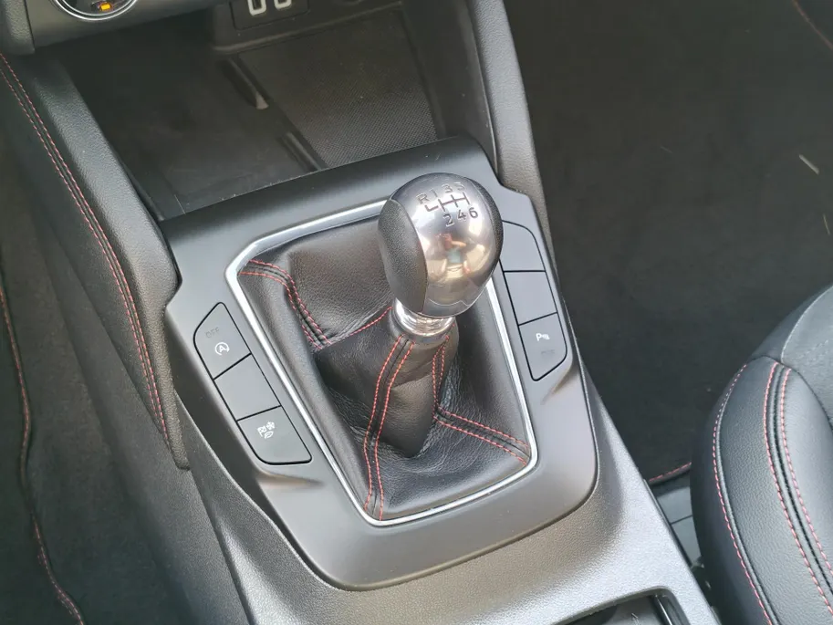 Ford Kuga 1.5 EcoBoost ST-Line X | WINTER PACK | TREKHAAK