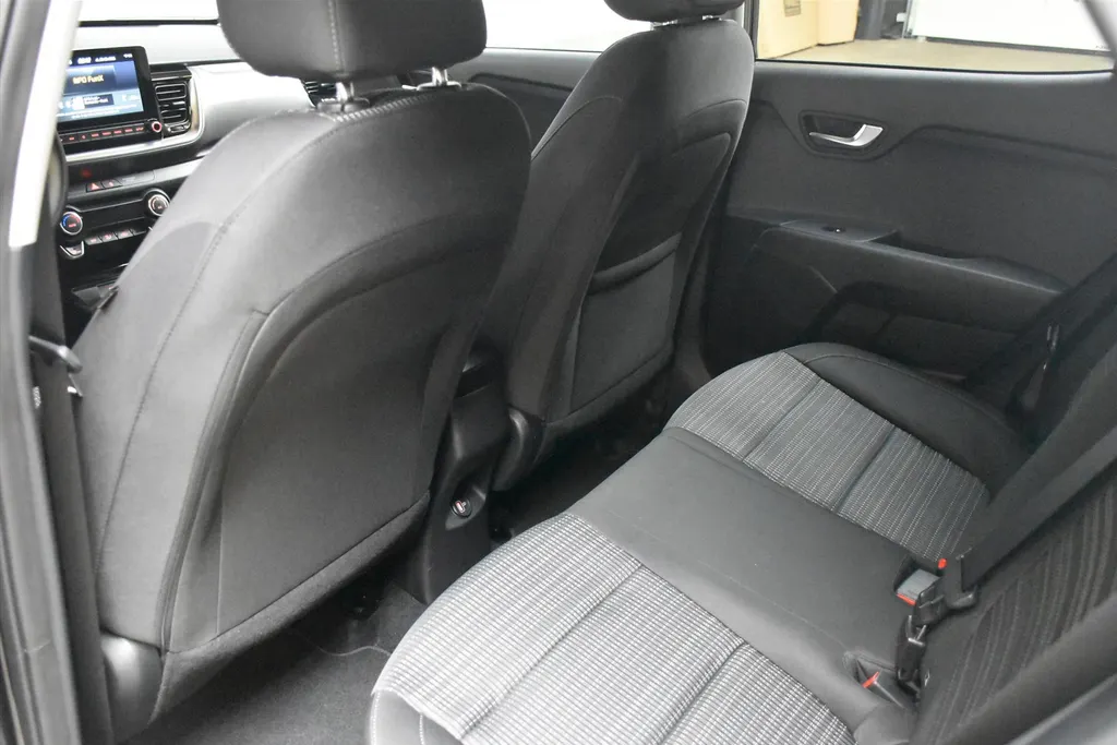 Kia Stonic 1.0 T-GDi MHEV 100pk DCT7 DynamicPlusLine