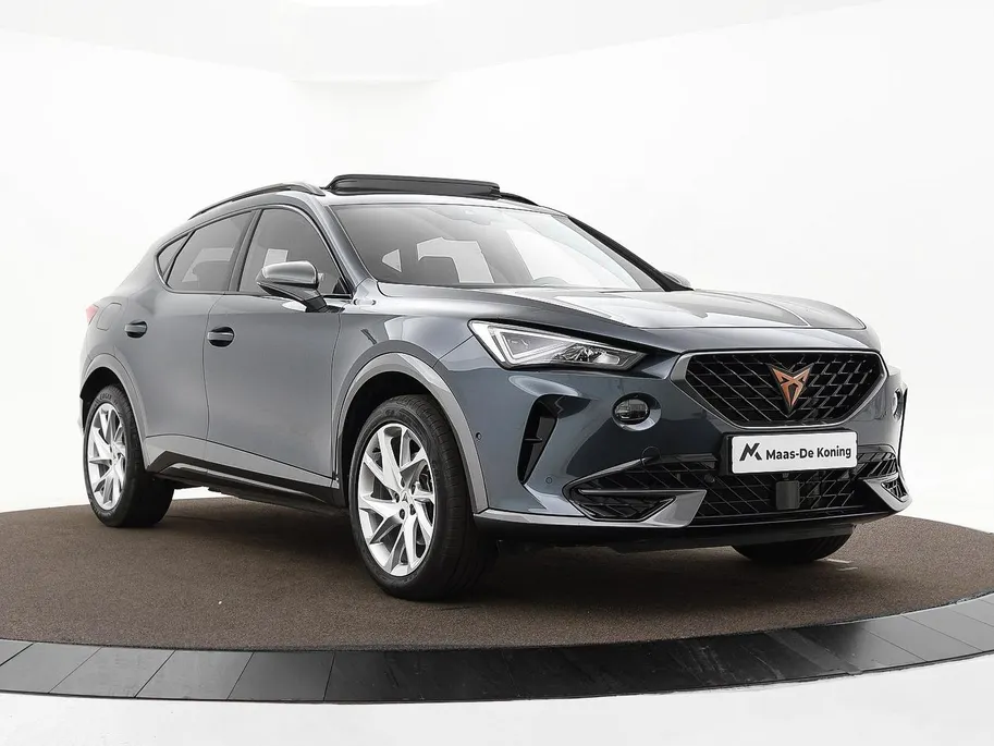 CUPRA Formentor 1.4 TSI e-Hybrid 204pk DSG Essential Limited · Panoramadak · Camera · Elek. Achterklep · Apple/Android Car Play · Keyless ·