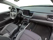 Kia Stonic 1.0 T-GDi MHEV GT-PlusLine | Hoge zit | Apple CarPlay Android Auto | Trekhaak | Stoel & stuurverwarming | Fietsendrager inclusief |