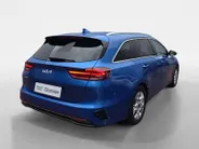 Kia Ceed Sportswagon 1.5 T-GDi DynamicPlusLine 160 PK | Dealer onderhouden | Fabrieksgarantie | Camera | Carplay | Cruise Control Adaptief | stoelverwarming | NAP | 12 Maanden BOVAG Garantie |