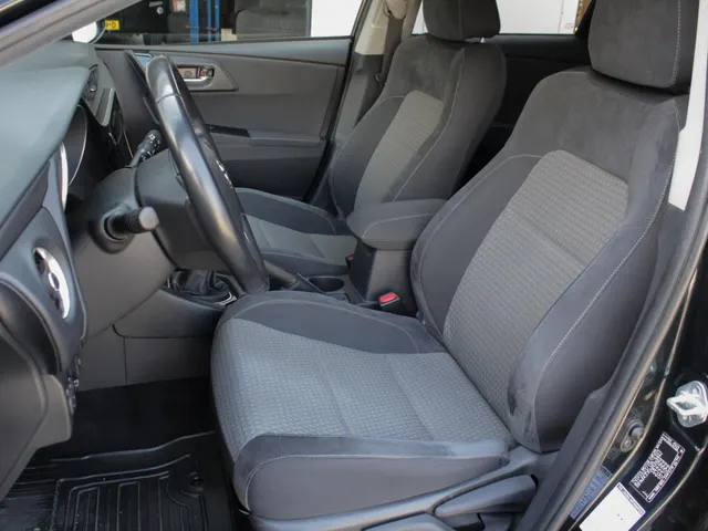Toyota Auris 1.2T Dynamic | Navi | Cruise | Clima | Trekhaak