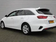Kia Ceed Sportswagon 1.5 T-GDi MHEV DynamicPlusLine | Stoel- & stuurverwarming | Camera | LED | Navi | Elek. achterklep |