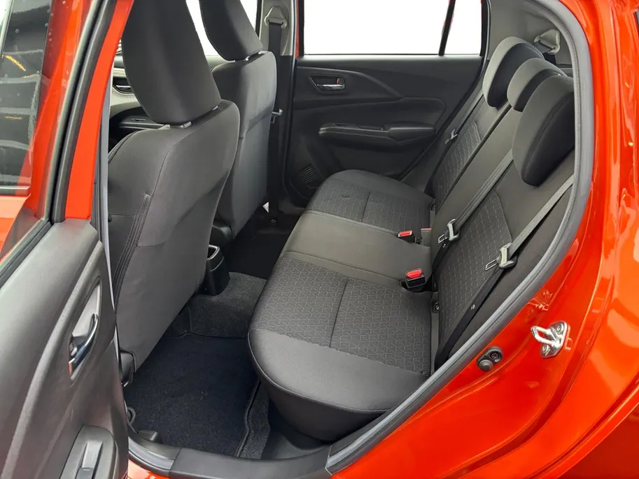 Suzuki Swift 1.2 Comfort | €2.200.- korting | €299.- p/m Private lease! | Adaptieve Cruise Control | Extra korting op voorraadmodellen! |
