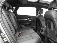 Audi e-tron 55 408pk Quattro S edition 95 kWh · SOH 97% · Panoramadak · Camera · Luchtvering · Elek. Achterklep · 20'' Inch ·
