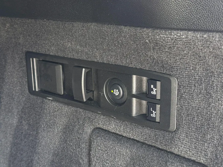 BMW iX xDrive M70 112 kWh