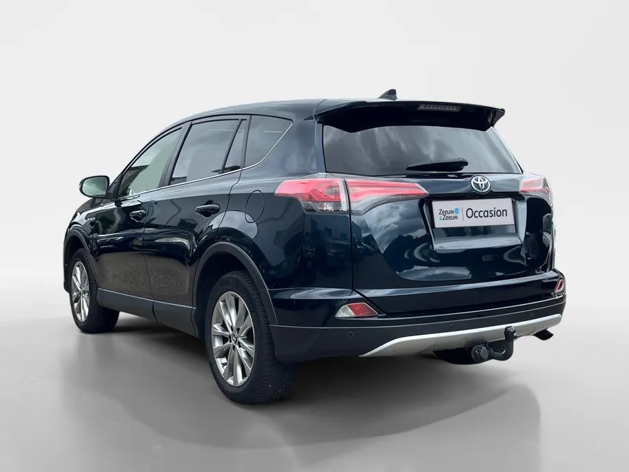 Toyota RAV4 2.5 Hybrid AWD Executive Business | Elektrische achterklep | Schuifdak | Lederen interieur | Trekhaak | 1.650 kg trekgewicht |