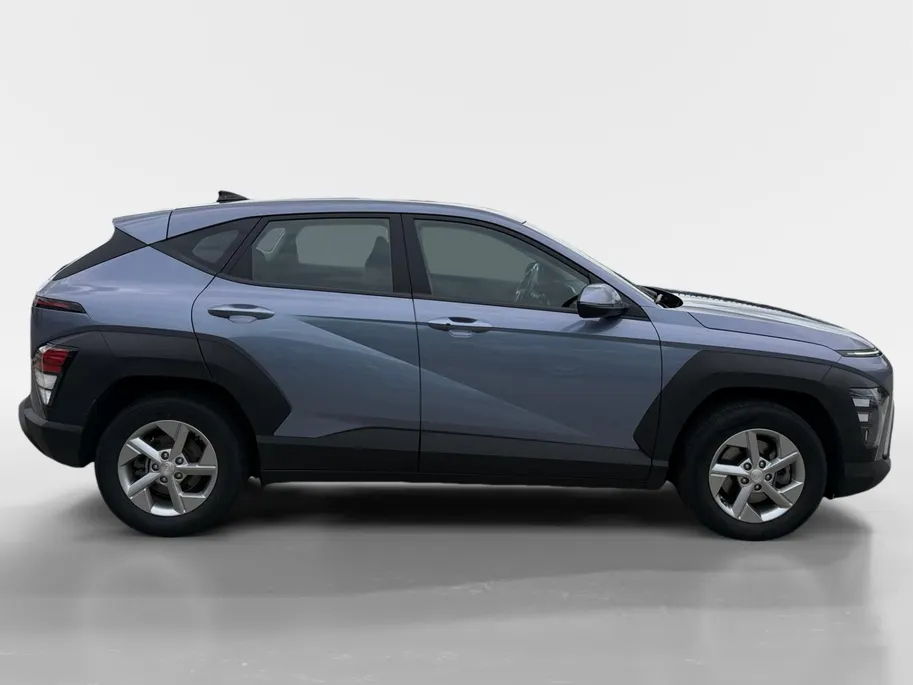 Hyundai Kona 1.6 GDI HEV Comfort | Navi | Carplay | Zeer netjes | NU Rijklaarprijs! Incl.12 Maanden, APK, Onderhoudsbeurt etc! Premiumpakket gratis!