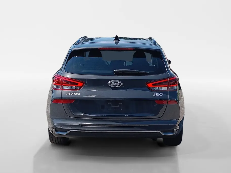 Hyundai i30 Wagon 1.6 T-GDi Premium UIT VOORRAAD LEVERBAAR!