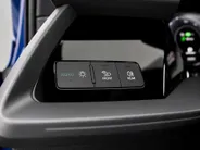 Audi A3 Sportback 40 TFSIe S-Tronic 204 pk S Edition · Panoramadak · Camera · HUD Head-up display · SONOS · Ambient light Pro · Elek. Achterklep · 18 inch · Garantie t/m 07-08-2030 of 100.000km