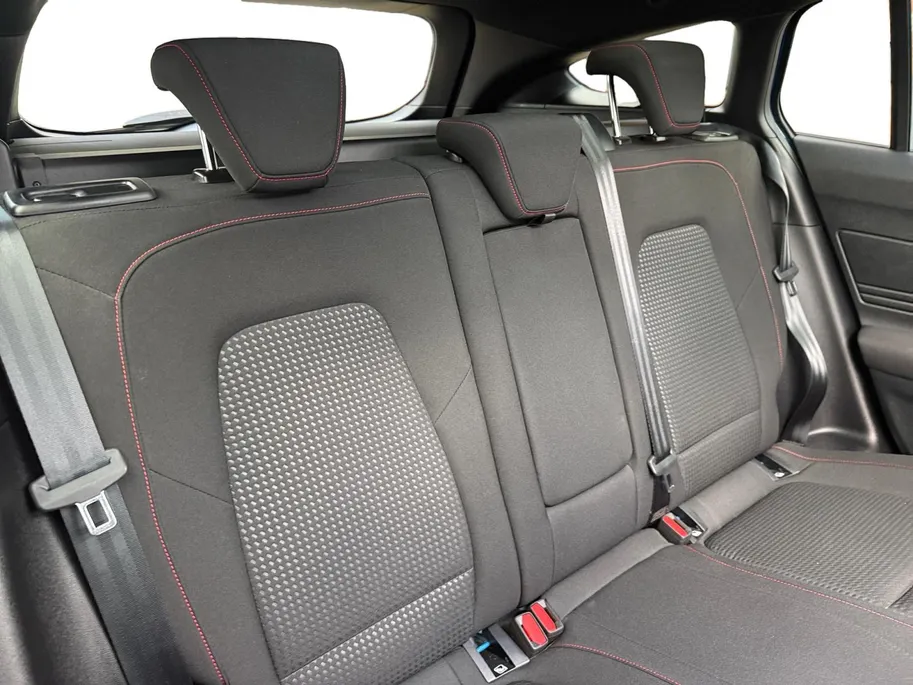 Ford Focus Wagon 1.0 EcoBoost Hybrid ST Line | NL Auto & Dealeronderhouden | Winter Pack | Panoramadak | Driver Assistance Pack | 19''LMV | Technology Pack |