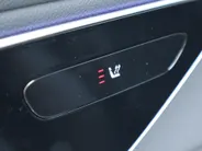 Mercedes-Benz GLC 300e 4MATIC Business Solution l Stoelverwarming l Achteruitrij camera l Leder