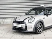 MINI Cooper 5-deurs 1.5 Cooper MINI Yours