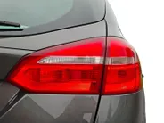 Ford Focus 1.0 ST-Line Wagon | Nieuwe distributieriem | Parkeersensoren | Navigatie | Climate Control | Voorruitverwarming | 17' Lichtmetaal | Trekhaak