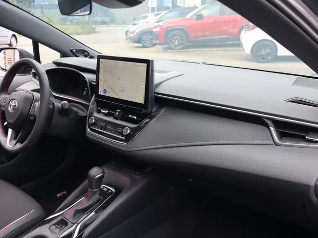 Toyota Corolla Touring Sports Hybrid 140 GR Sport | Schuif/Kantel Dak | Headup Display | Apple/Android Auto |