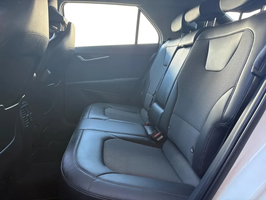 Kia Niro 1.6 GDi Hybrid DynamicLine | Trekhaak | Climate control | Achteruitrijcamera | Adaptieve cruise control | Verbruik 1 op 20!