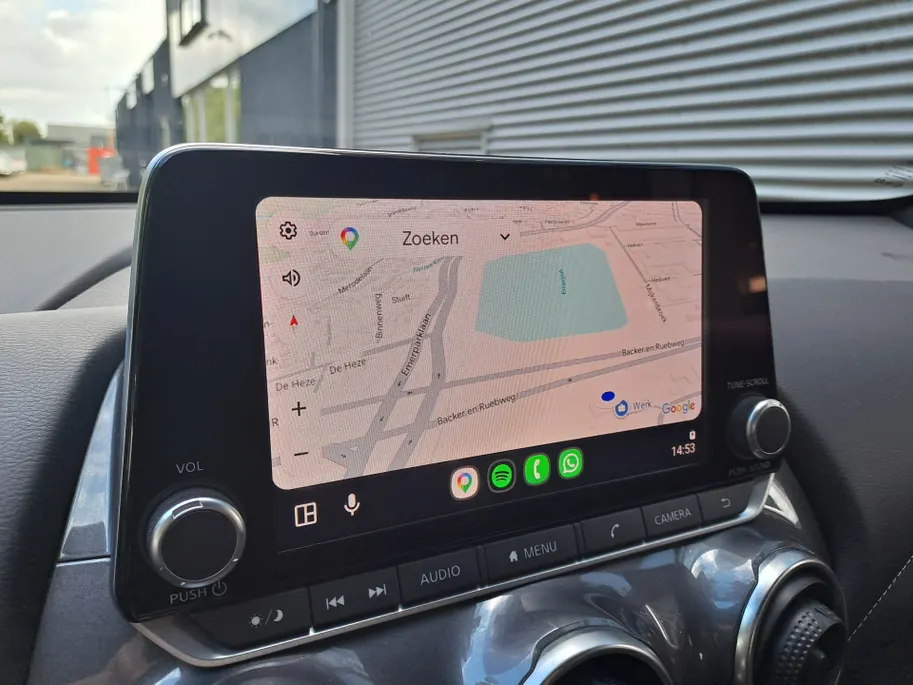 Nissan Juke 1.6 Hybrid N-Connecta |  Apple Carplay/Android Auto | Automaat | Cruise | Camera | Voorstoelen verwarmd | Stuur Verwarmd | Voorruit Verwarmd | ECC