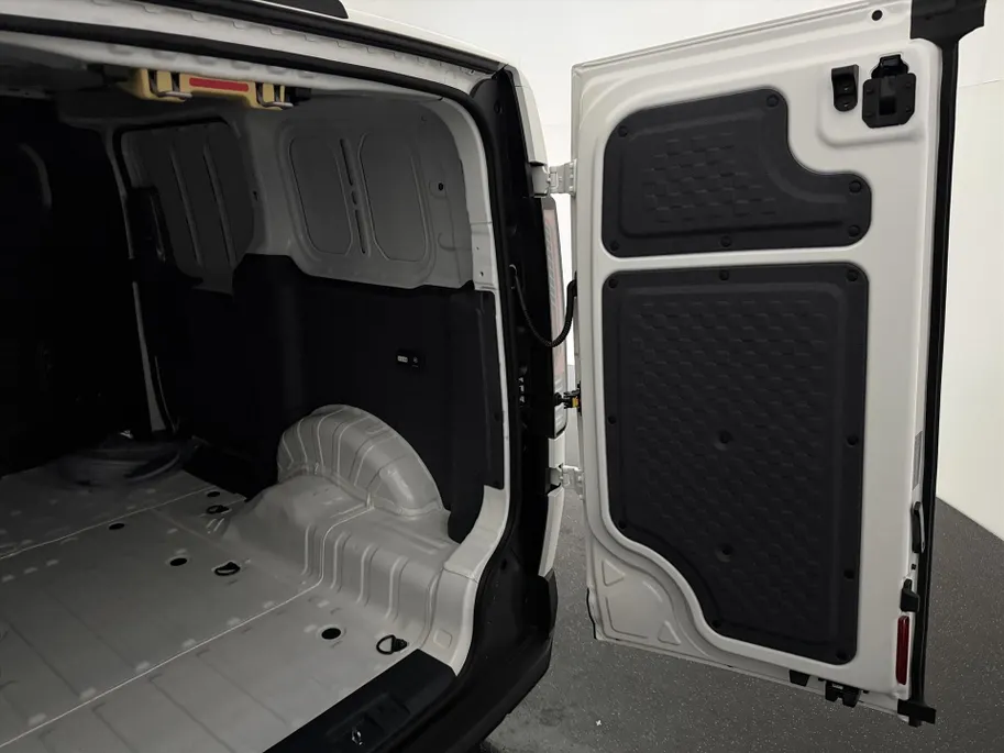Kia PV5 Cargo 71,2 kWh 163pk L2H1 Elite I Voorraadactie!
