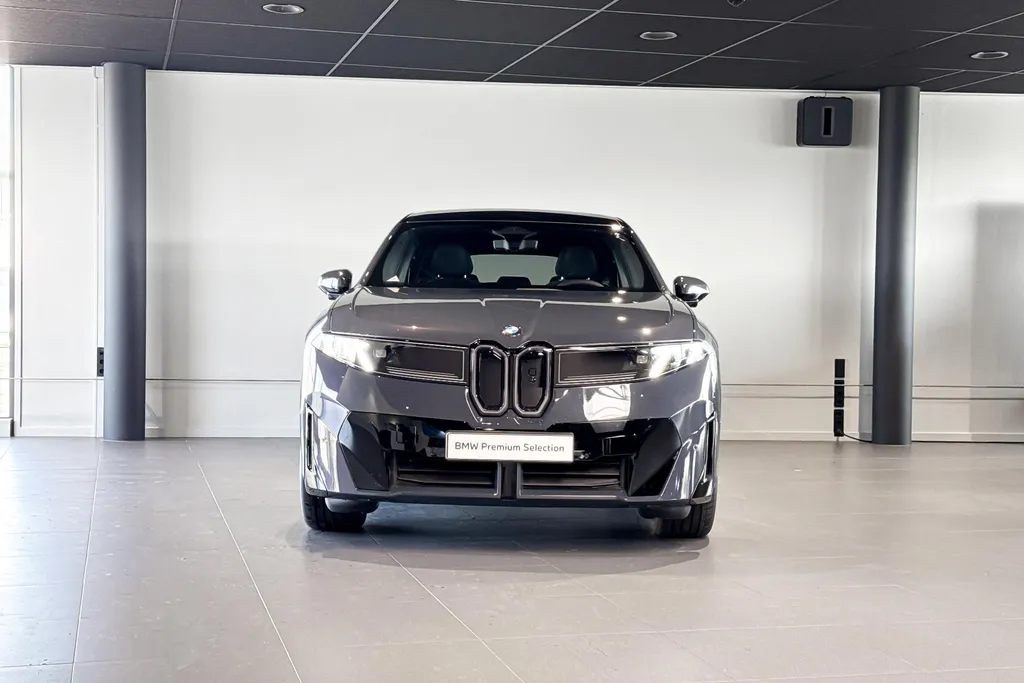 BMW iX3 40 eDrive 83 kWh