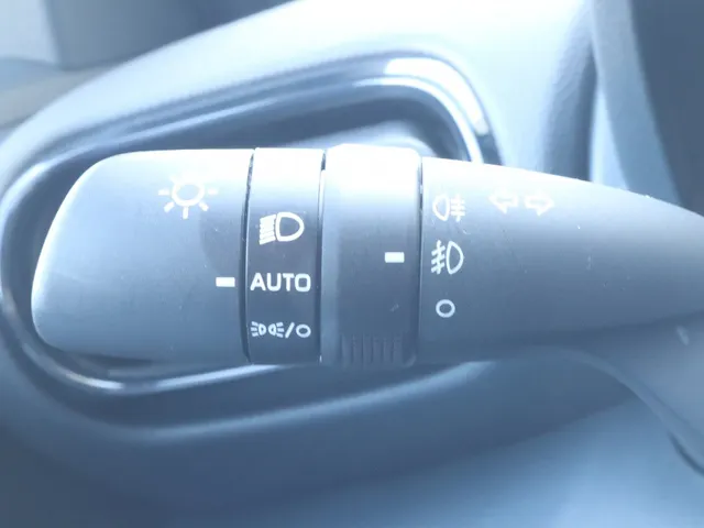 Toyota Yaris Cross 1.5 Hybrid 115 Dynamic Parkeersensoren | Stuur en stoelverwarming