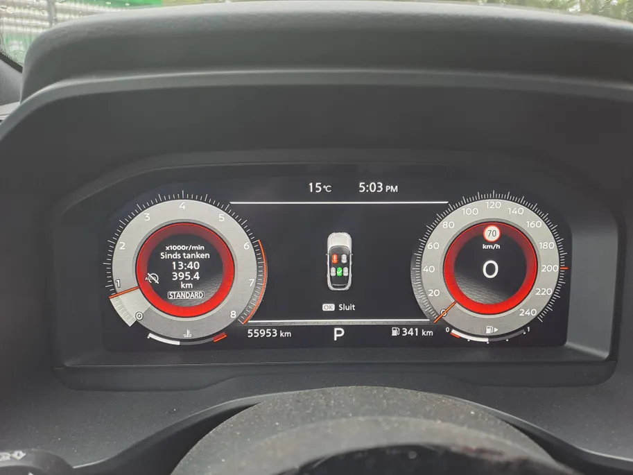Nissan QASHQAI 1.3 MHEV Xtronic Tekna Plus | Panorama Dak | Dodehoekdetectie | Automaat | Trekhaak | Navigatie | 360 Camera | Head-up display | stuur verwarmd | Voorstoelen verwarmd | Leer | BOSE | Verwarmde voorruit