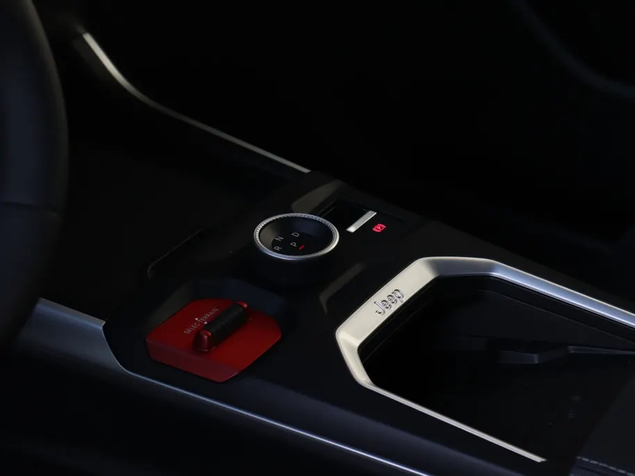 Jeep Compass 1.6 e-Hybrid 225 PK PHEV Summit | 360cam | Carplay | 20'