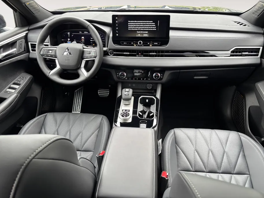 Mitsubishi Outlander 2.4 PHEV Black Edition | 5000 EURO KORTING | ALLE OPTIES | DIRECT LEVERBAAR |
